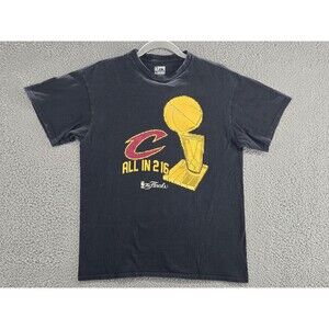 Cleveland Cavaliers Shirt Mens Medium 2016 NBA Finals Champions Majestic Tee